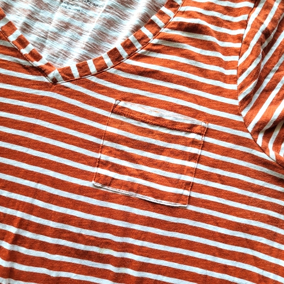 Torrid Women's Classic Fit Everday Stripe Short Sleeves V-Neck T-Shirt - 2 - Picture 3 of 5